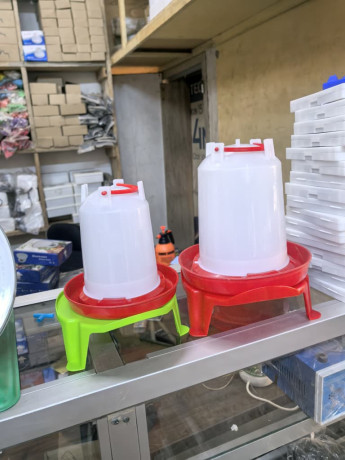 des-materiels-de-lelevage-big-2