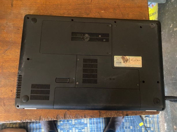 ordinateur-portable-performant-a-vendre-tres-bon-etat-big-1