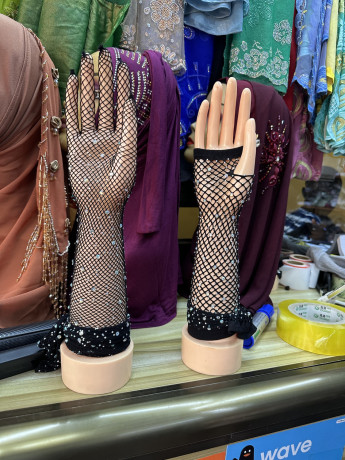 vend-des-foulard-et-des-soutra-big-2