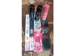 Vente de parfum, nuisette, chaussures cross