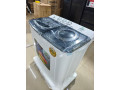 machine-a-laver-semi-automatique-small-1