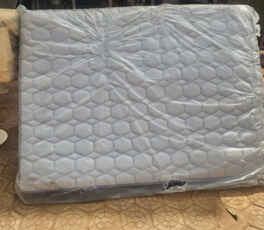 matelas-big-0