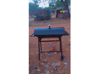 Four à barbecue