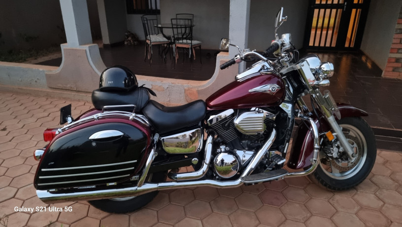 kawasaki-vulcan-nomad-classic-1500cc-big-3