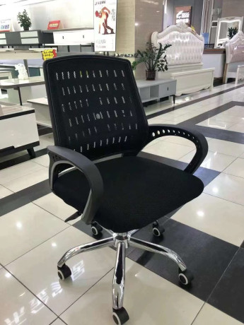 chaises-visiteurs-big-0
