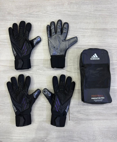 gant-de-football-big-3