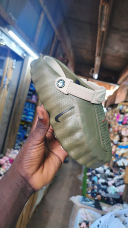 chaussure-pour-emfant-bonne-qualiter-big-2