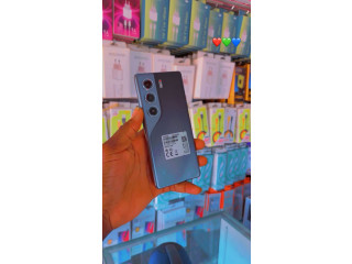 TECNO CAMON 40 Pro 256GB