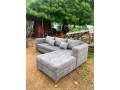 des-fauteuils-small-3