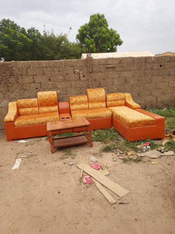 des-fauteuils-big-2