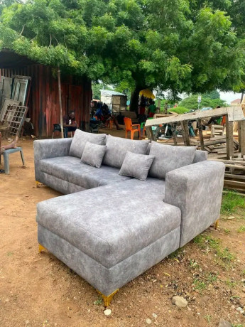 des-fauteuils-big-3
