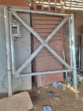 porte-grillageuse-2-battants-4m1m50-big-1