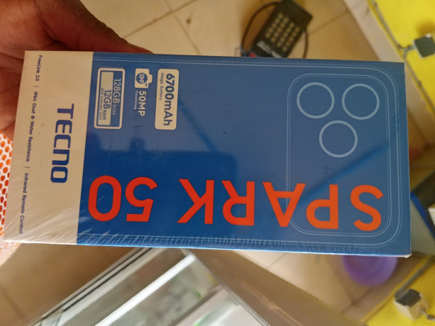 tecno-spark-50-128go4go-de-ram-tous-neuf-ouagadougou-big-0