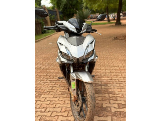 ️ Honda winner ABS 2 mois d'utilisation original état neuf 100% ️