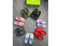 habits-chaussures-maillots-small-0