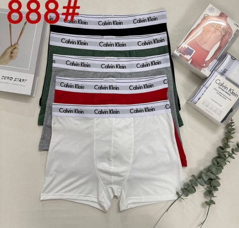 habits-chaussures-maillots-big-2