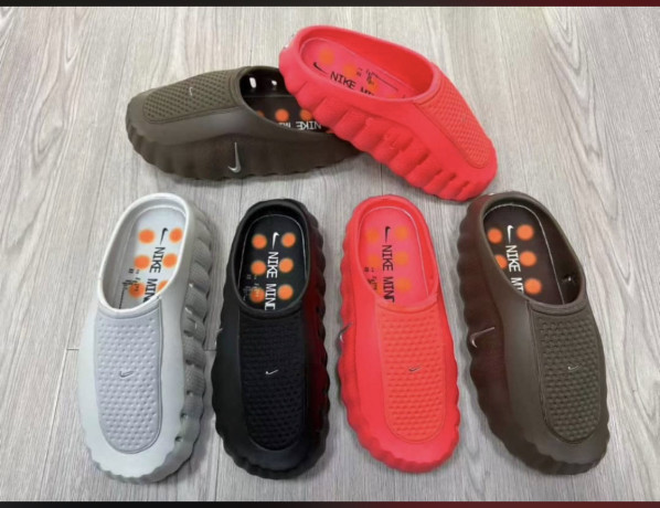 habits-chaussures-maillots-big-3