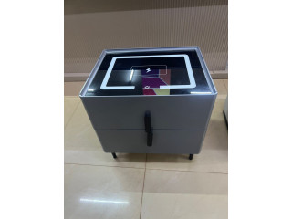 Table coffre avec chargeur