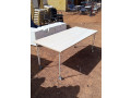 des-tables-de-bureaux-disponibles-small-4