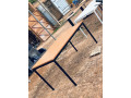 des-tables-de-bureaux-disponibles-small-3