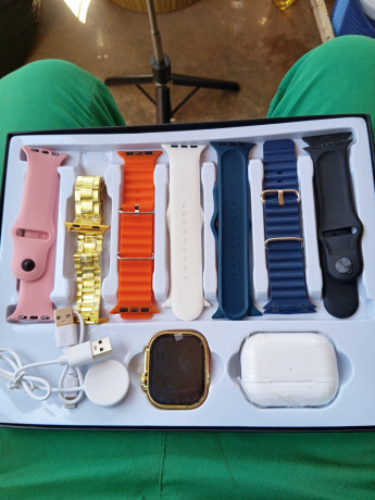 montre-connectee-tactile-multifonction-airpod-7-bracelet-a-seulement-8000-au-lieu-de-15000-tel-7272780666990817-wattsapp-et-apelle-big-1