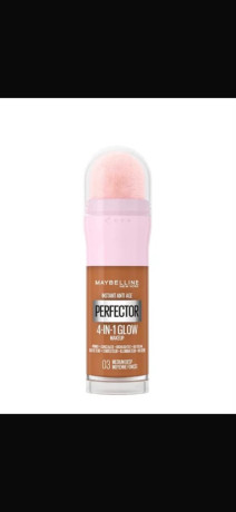 maquillage-fond-de-teint-liquide-et-poudre-big-0