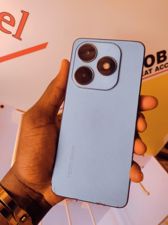 tecno-spark-20-seconde-main-tres-propre-big-0