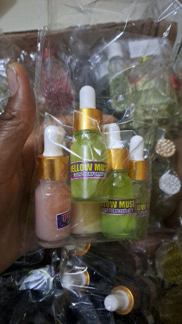 les-musk-tahara-big-1