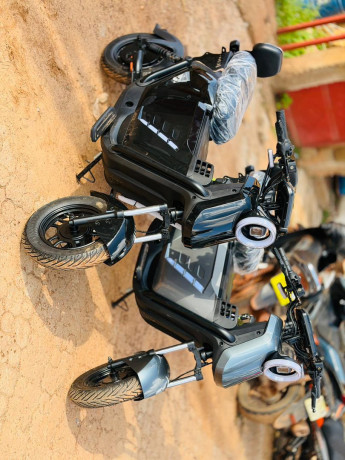 moto-electrique-chargeable-king-100km-big-0