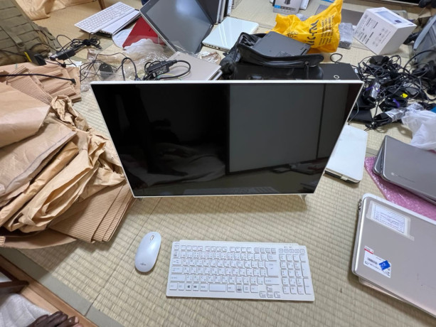 ordinateurs-portables-et-bureau-big-0