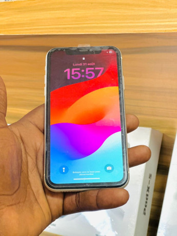iphone-11-id-of-toujours-propre-big-0