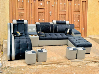 Confection et vente de meubles de salons et de chambres de qualités à Ouagadougou vers le rond-point patte doie