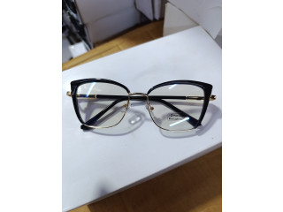 Lunettes Élégantes Yeux de Chat  Style & Protection