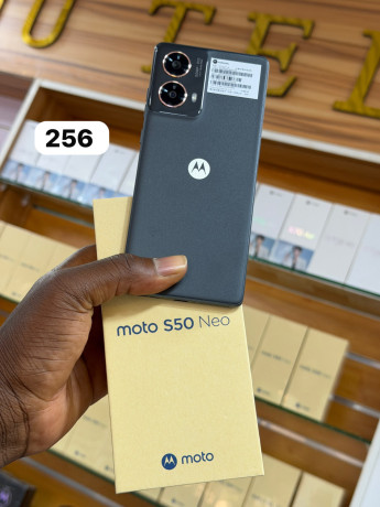 motorola-50s-neo-neufs-vendu-avec-garantie-big-0
