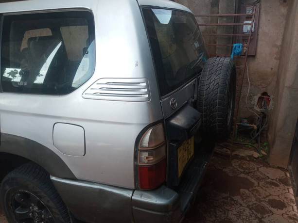 land-cruiser-prado-98-big-4