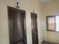 un-immeuble-r4-de-22-pieces-construit-sur-une-parcelle-de-600-m2-en-vente-a-ouagadougou-quartier-kossodo-small-3