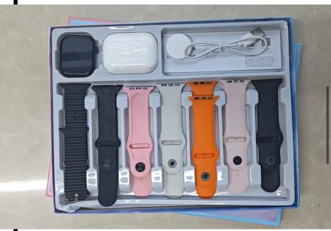 montre-connectee-avec-airpods-et-7-bracelets-big-0