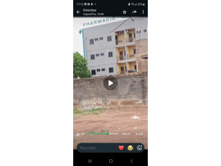 PARCELLE DE 300 m² À VENDRE À PATTE DOIE