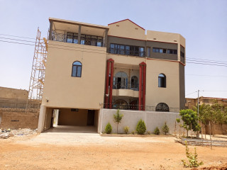 AGIS IMMO Burkina met en location un triplex de haut standing dans le beau quartier Ouaga2000