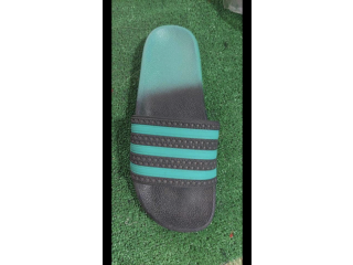 Claquettes de qualité