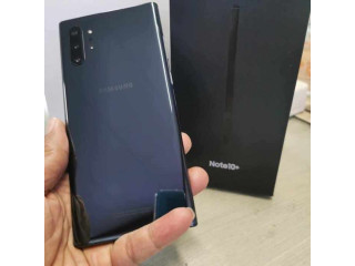 Smartphones et accessoires téléphoniques