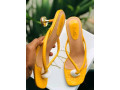 chaussures-elegantes-pour-femme-disponible-expedition-partout-au-burkina-faso-small-2