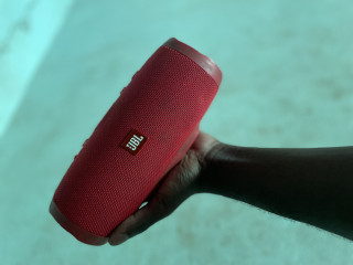 Jbl change 3