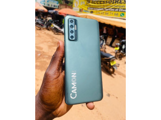 Tecno Camon 17P 128gb 6gb Ram Appel où Whatsapp : 56.26.95.79