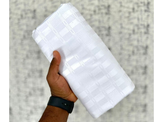 Vente de tissu, tunique , koko doda, , Faso dafani de très bonne qualité