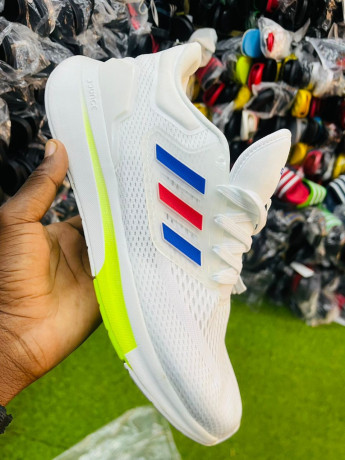 chaussures-de-qualite-superieure-big-4