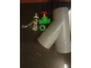 Matériels  pour l'installation, la pose et le branchement d'eau de vos douches, cuisines, wc et tous autres travaux pour la plomberie.