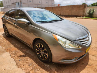 Hyundai. Sonata