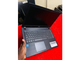 Acer Aspire A315, Dualcore, Écran 15.6, Disque dur de 750Gb et 8Gb de Ram, Autonomie 4heure. intéressé️66221142