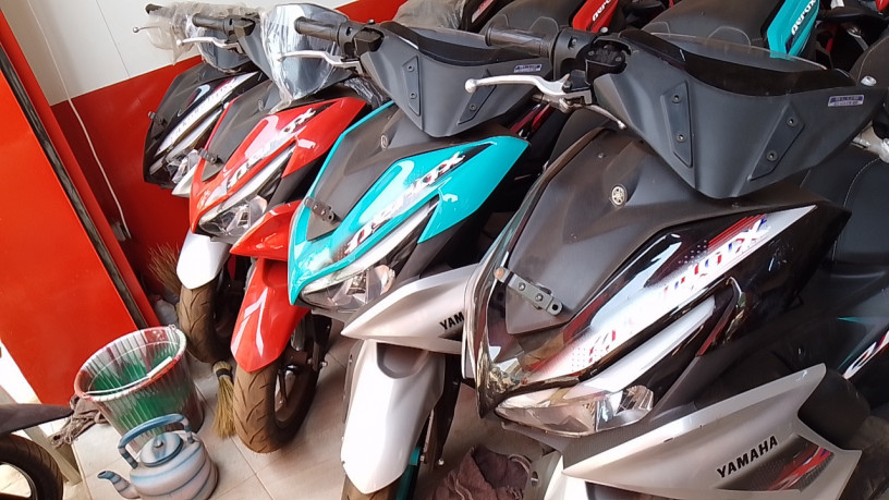 yamaha-scooter-aerox-big-1